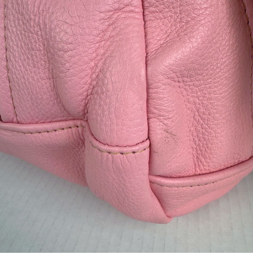 Victoria Leather pink pebble leather teardrop shape crossbody bag - Picture 6 of 14